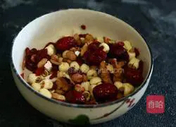 Illustration of how to make yam and pig heart soup 5