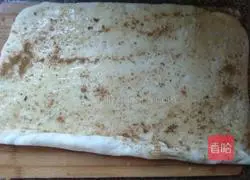 Illustration of how to make triangular sesame cakes 9