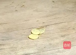 Illustration of how to make vegetable and egg noodle soup 2