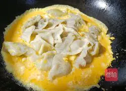 Illustration of how to make egg dumplings 4