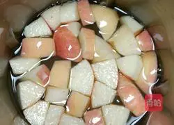 Illustration of how to make apple and water chestnut rice paste 7