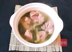 Illustration of how to make rapeseed bone soup 9