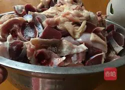 Illustration of how to cook parsnips and stewed old chicken 2