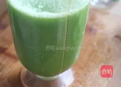 Pineapple and cucumber juice recipe 7