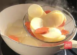 Illustration of how to make dry pot potato slices 3