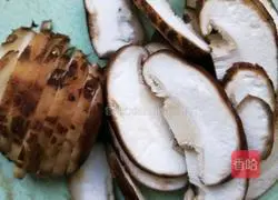 Cucumber and Enoki mushroom soup recipe 5