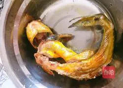 Yellow bone fish tomato soup recipe 3