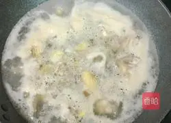 Cordyceps flower pork belly and chicken soup recipe 8