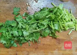 White Jade Mushroom and Tofu Soup Recipe Illustration 5