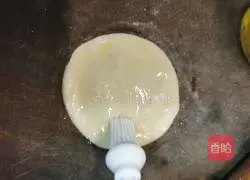 Illustration of how to make dumpling skin scallion pancakes (quick breakfast) 7