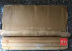 Illustration of how to cut steamed buns with brown sugar knife 8