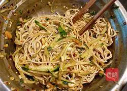 Illustration of how to make cold noodles 11