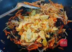 Illustration of stir-fried vegetables 12