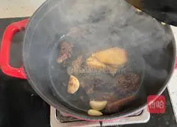 Illustration of how to make beef brisket stewed with tomatoes 3