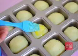 Illustration of how to make bean paste snack buns 7