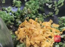 Illustration of how to make braised noodles with vegetable sauce 8 