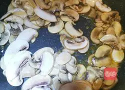 Chicken Mushroom Soup Recipe Illustration 6