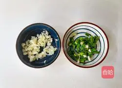 Illustration of making sour soup dumplings 2