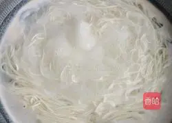 Illustration of how to make tomato noodles 6