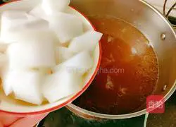 Big Foot Fungus Corn Chicken Soup Recipe Illustration 15