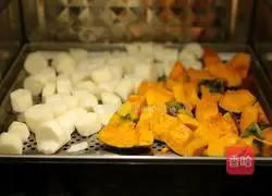 Illustration of how to make gold and silver soup 3