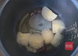 Illustration of how to make snow pear stewed with rock sugar 2