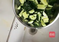 Lazy version of how to shoot cucumbers 3