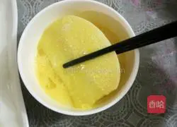 Illustration of how to make fried steamed bun slices 3