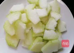 Illustration of how to make fried shrimps with winter melon 3