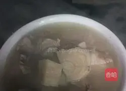 Illustration of how to make braised pork ribs with kudzu root 4