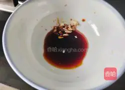 Illustration of how to make small wontons 15