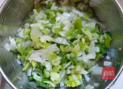 Illustration of how to make Tianjin steamed buns 3