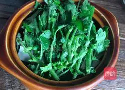 Mugwort leaves Illustration of how to make tofu soup 5