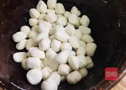 Illustration of how to make leek and egg dumplings 8