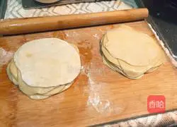 Illustration of the universal spring cake recipe 10