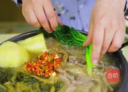 The college entrance examination is about to begin, nutrition Try this potato spine soup for your meal! Illustration of how to do it 13