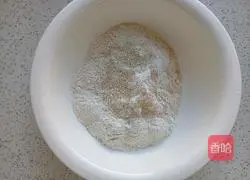 Illustration of how to make spinach dough pancakes 5