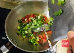 Illustration of how to make tomato and egg soba noodles 5