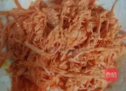 Illustration of how to make carrot cake 3