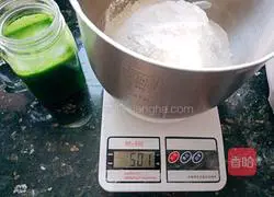 Illustration of how to make spinach steamed buns 3