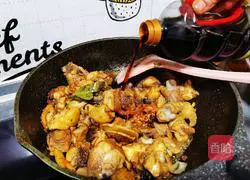 Illustration of how to make chicken stewed with potatoes 14