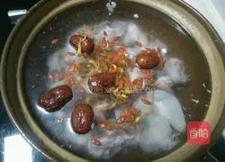 Cordyceps Flower Corn Pork Ribs Soup Recipe Illustration 3