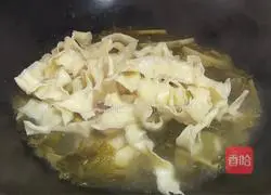 Laotan pickled cabbage noodles recipe 6