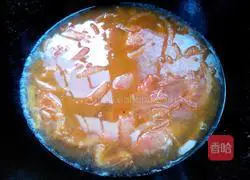 Illustration of how to make tomato and egg noodles 3