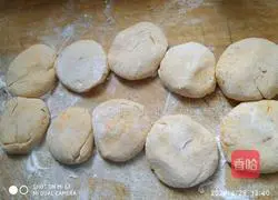 Illustration of how to make happy pumpkin cake 8