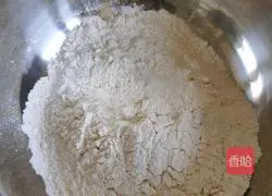 Illustration of how to make pork and potato steamed buns 1