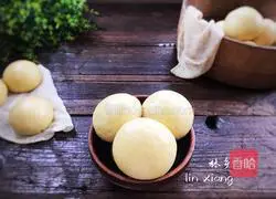 Illustration of one-time fermented cornmeal steamed buns 15