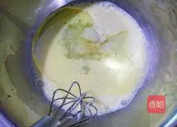 Illustration of how to make large dough cookies 3