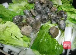 Illustration of how to make clam and vegetable noodles 4