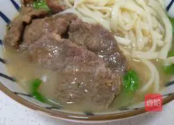 Illustration of how to make beef noodles 6